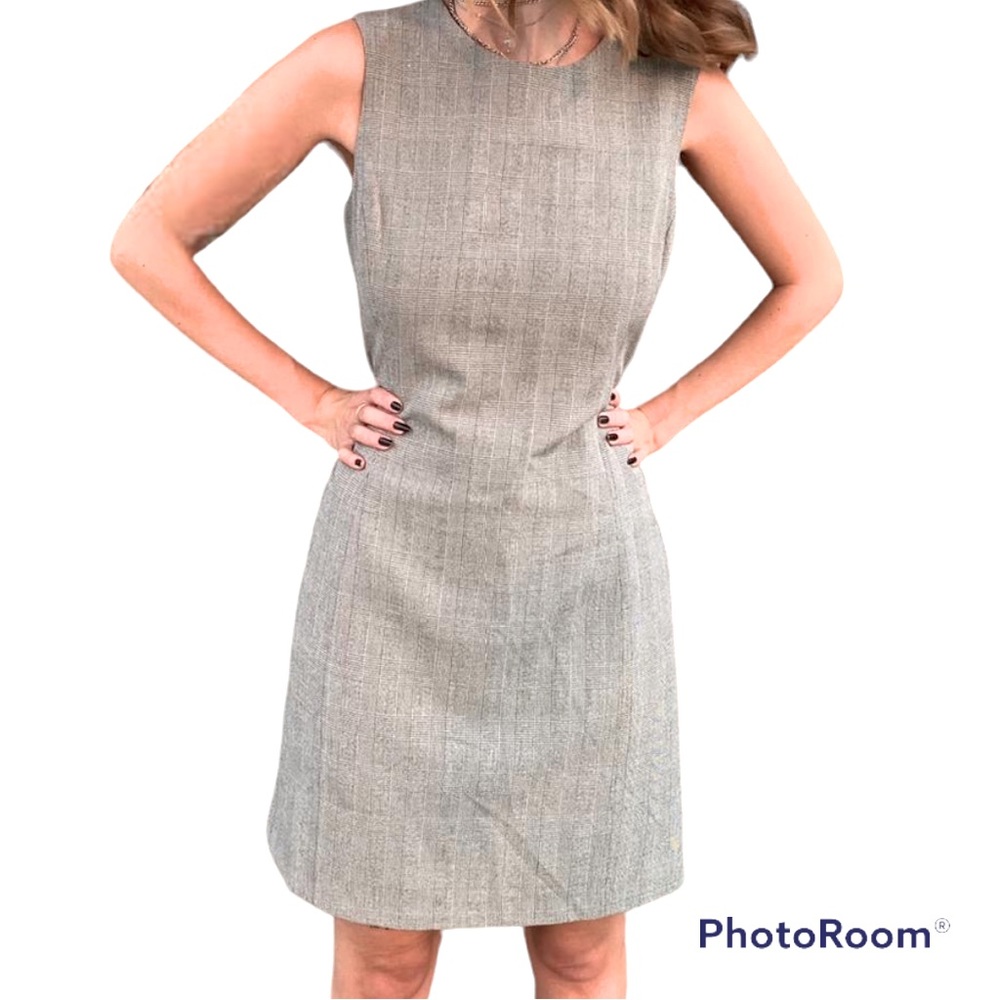 Larry Levine Suits Women’s Size 14 Gray Suit Dress
